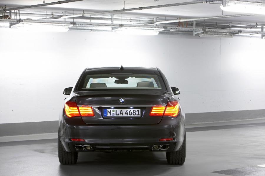  BMW 7-Series High Security 2009 года  (фото 16 из 44)